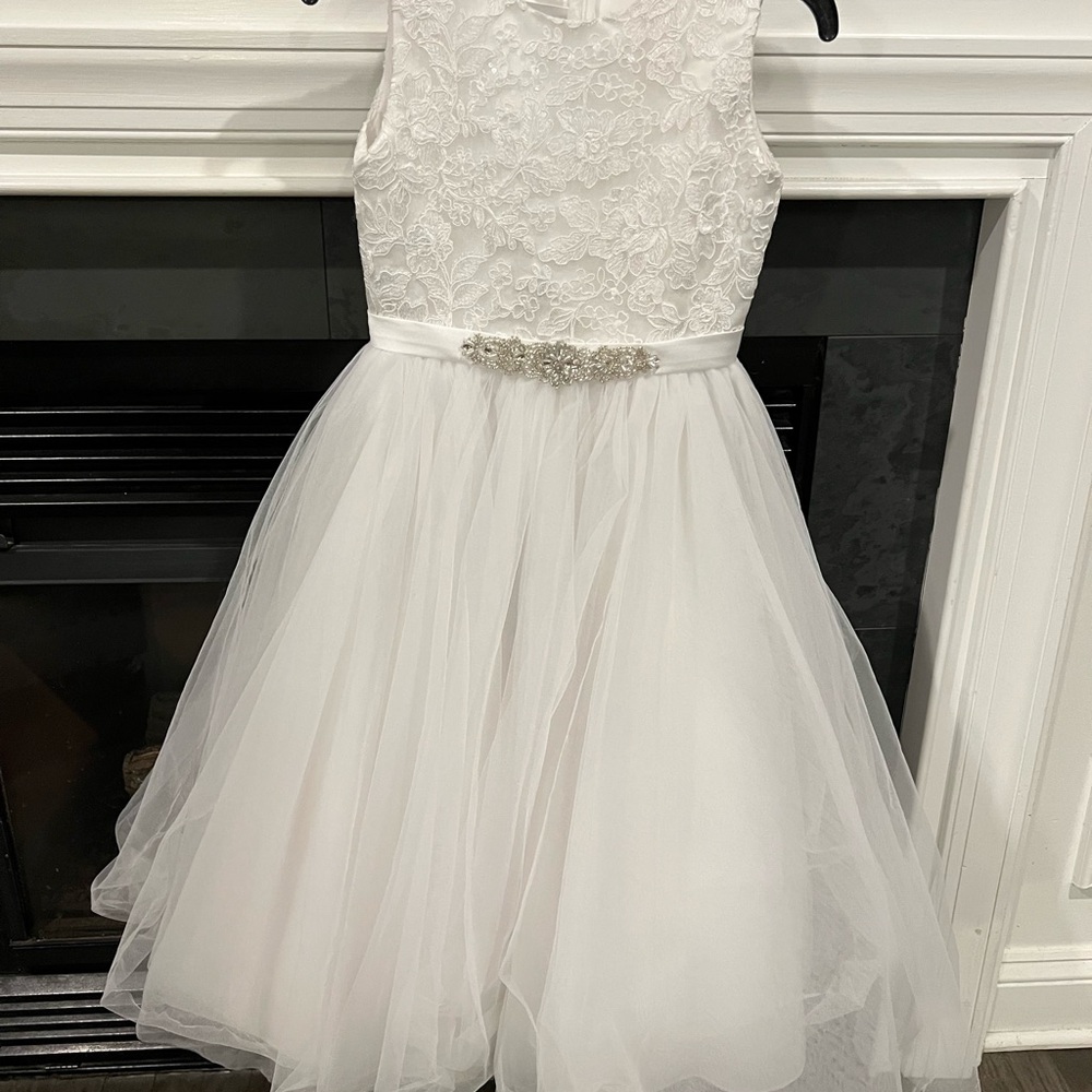 Elegant White Lace Kids Dress